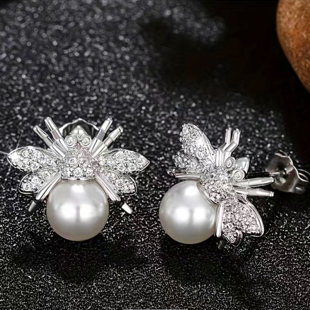 Bee earrings With Shiny Zircon Faux Pearl Stud Earrings Silver Plated